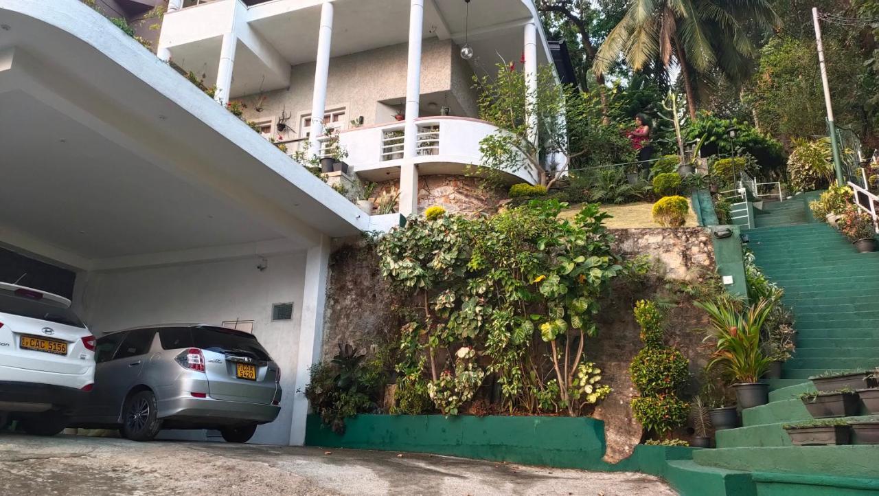 Marvel Hills Kandy Bagian luar foto