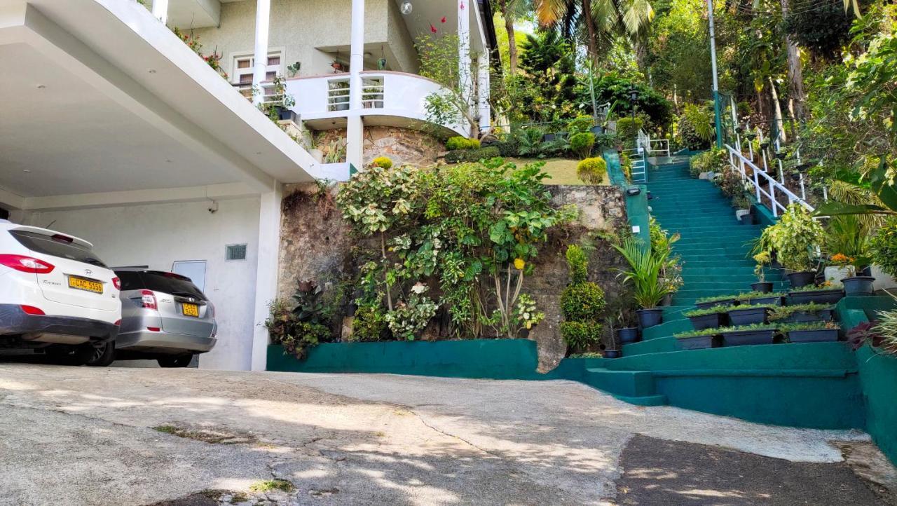 Marvel Hills Kandy Bagian luar foto