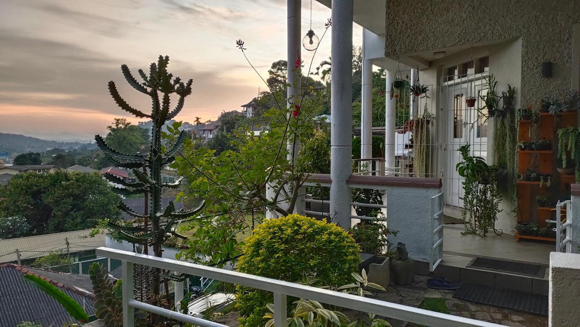 Marvel Hills Kandy Bagian luar foto